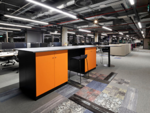 designer-office-furniture-manufacturer