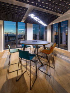 collaboration-tables-agile-open-spaces-office