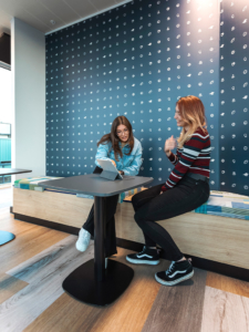 office-coffee-table-furniture-small-break-out