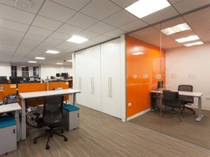 Sit-Stand-Standing-Workstations-Desks-Office-Furniture-UK