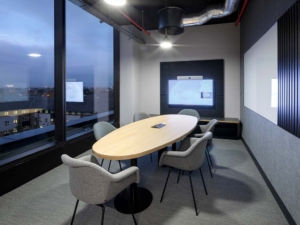 av-vc-flexible-collaboration-furniture