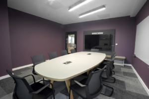 modular-wall-system-hosts-TV-monitors