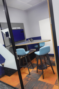 designer-office-furniture-manufacturer