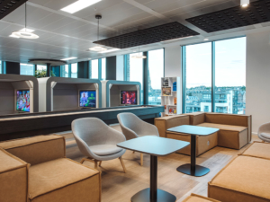 office-coffee-table-furniture-small-break-out