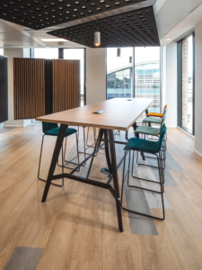 high-meeting-table-collaborative-furniture-agile-workplaces-poseur-height